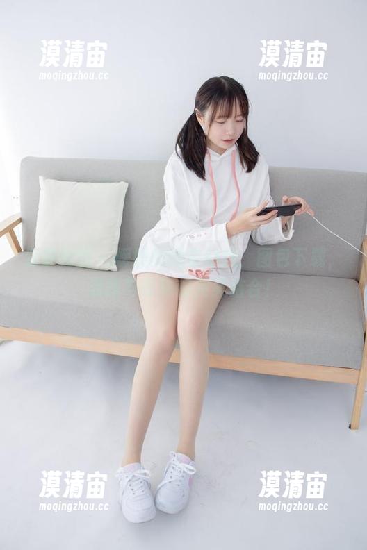 森萝财团 - 媛媛的睡衣幻想：图包下载，温暖与暧昧的完美结合！