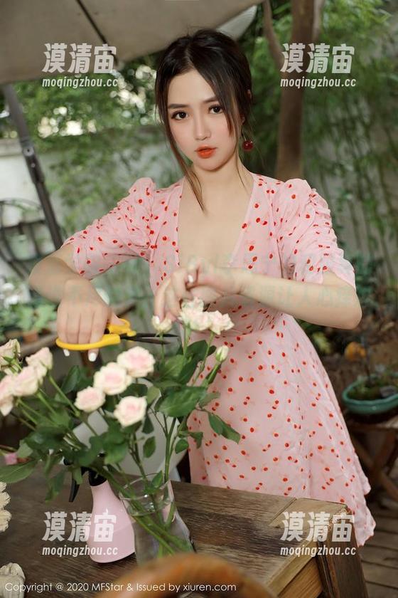 模范学院 - 呃，SiByl李思宁的和服真的是说不尽的美，这些图片资源让人心痒难耐。