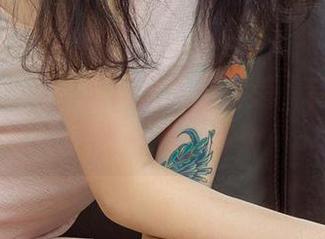 爱尤物 – 私房写真里的田梓茵，花嫁瞬间让我心动了好久