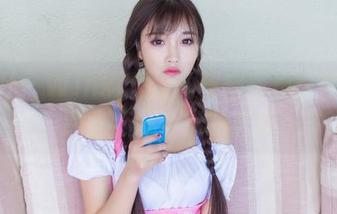 爱蜜社 – Winki丝姬的秘密写真：网盘里那些半遮半掩的魅惑