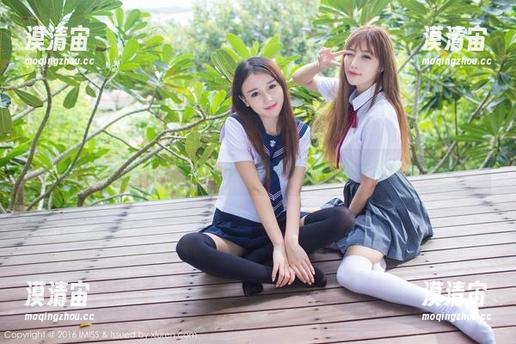爱蜜社 - 那些瑞妤的天使：看看她如何把写真变成梦境!