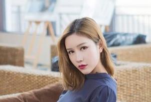 爱蜜社 – 免费下载一波莉莉Lily旗袍大片，让你在气质上秒杀路人甲！