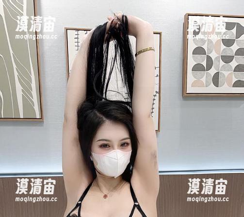 微密圈 - 网盘上每一张猪饲料的腿控专享作品，都是在撩拨小心脏