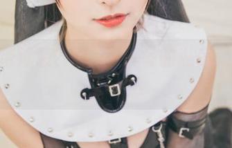 겨울,绑带泳装？神楽坂真冬的私房美图好像有点热