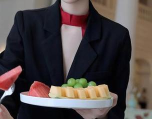 秀人网 – 福利来袭！你的兔妹妹甜心图包，轻松俘获你的心