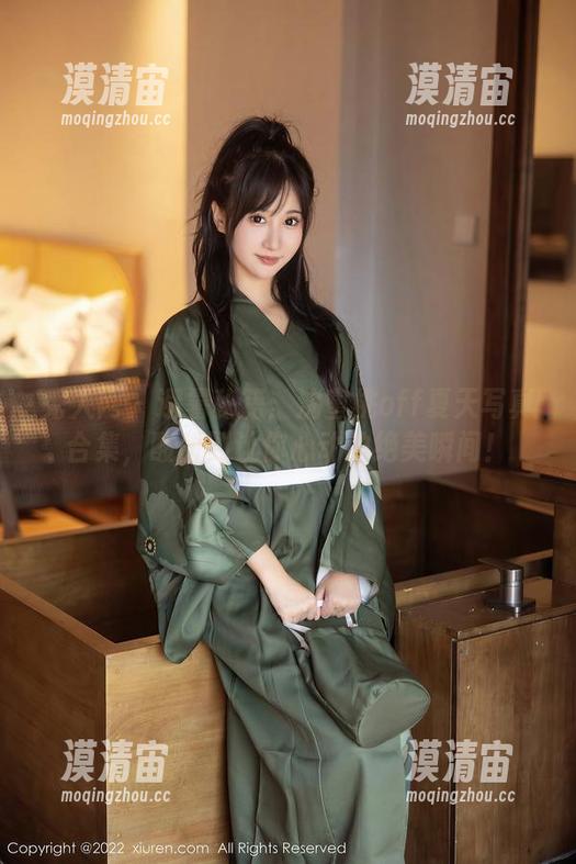 秀人网 - 避暑秘籍：沈蜜桃off夏天写真合集，酸甜到让你心动的绝美瞬间！