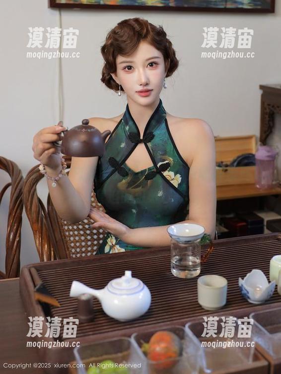 秀人网 - 白沫的JK合集，免费收集那些让人窘迫的可爱瞬间～
