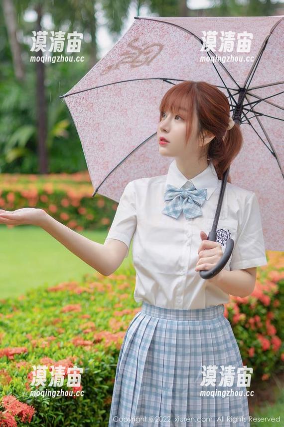 秀人网 - 糯美子Mini的甜心，免费资源无限量，心动要小心哦！