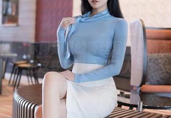 秀人网 – 赤间菀枫的蕾丝写真：她怎么能把这些穿得如此诱人？