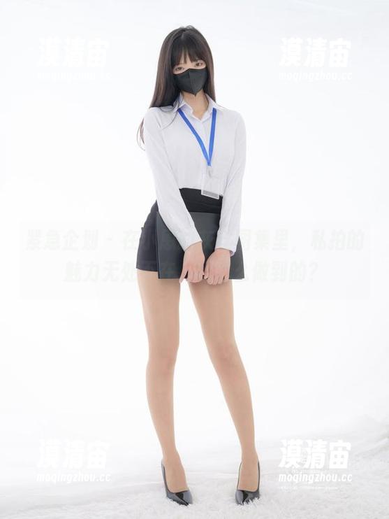紧急企划 - 在小恩的灰丝图集里，私拍的魅力无处不在，她怎么做到的？