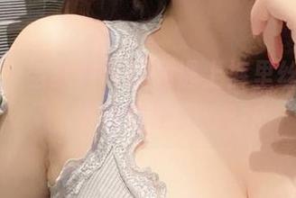 微密圈 – 当紫色哒豚豚遇上裤里丝，写真也能跳舞啦！