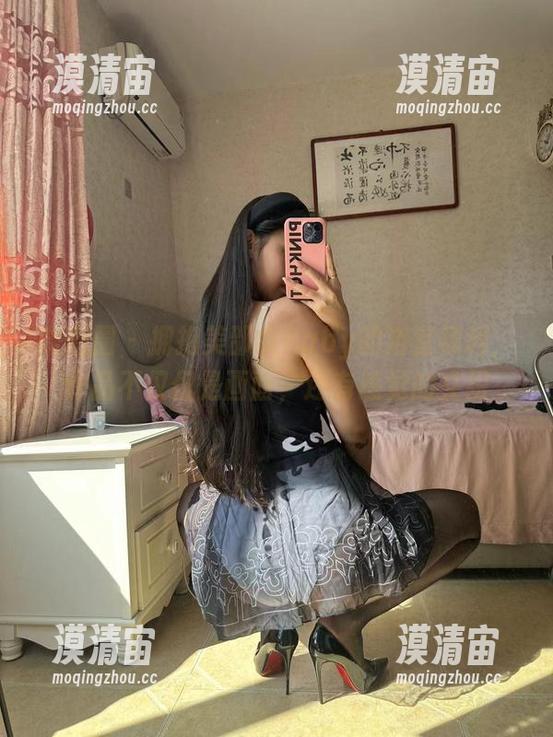 微密圈 - 拥抱美邵女Baby的浴室福利，作品不仅仅是画面，还有感觉的交织