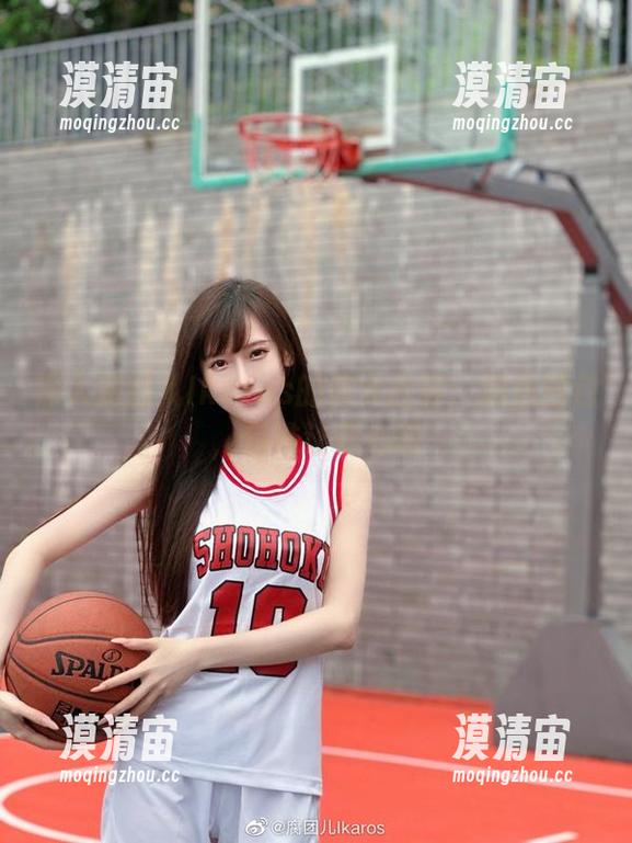深入腐团儿Ikaros的修女世界：精选图包，保准让你心动