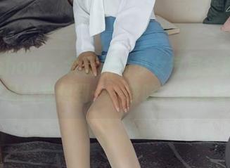 花漾show – 余馨妍的少女气息全集：那些作品让我想到……咳咳，继续看吧！