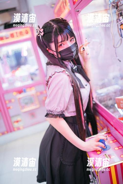 落落Raku 落落Raku的LilyWhite,高清写真里的清新脱俗,你敢看吗?