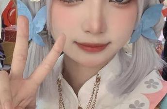 许枳眼镜图包：眼镜不仅能遮丑，还能让我们一起来玩‘变脸’！