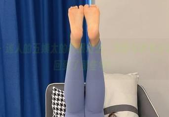 微密圈 – 迷人的五姨太的校服幻想：这份写真集分享，仿佛回到了那些年！