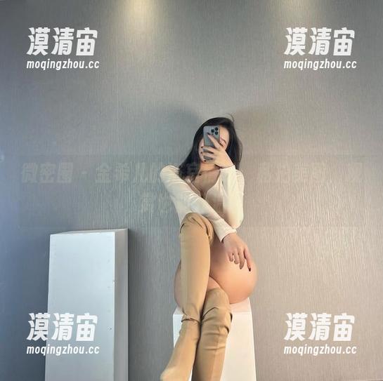 微密圈 - 金希儿的浴室情调：私拍美图，观赏也能升温呢