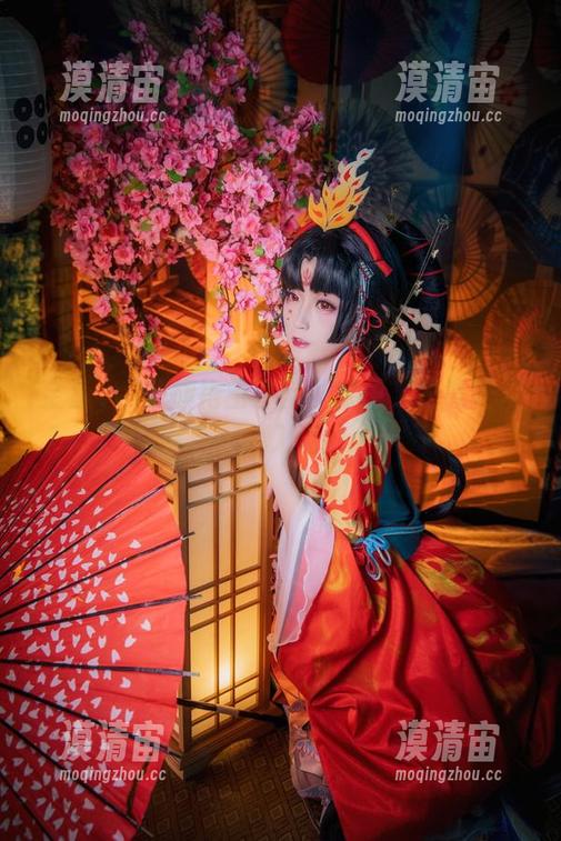 金鱼yui的旗袍玉藻前：原图，竟然让人一秒入迷！