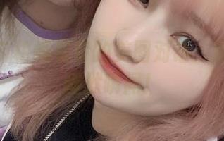 闪月半与柏崎星奈的美图对话：精选中的幽默瞬间！
